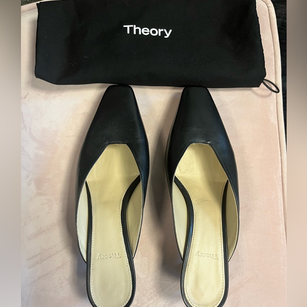 Theory Black Women's Mules Size 7